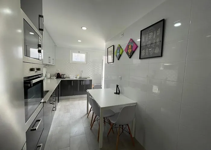 Happy House Apartment